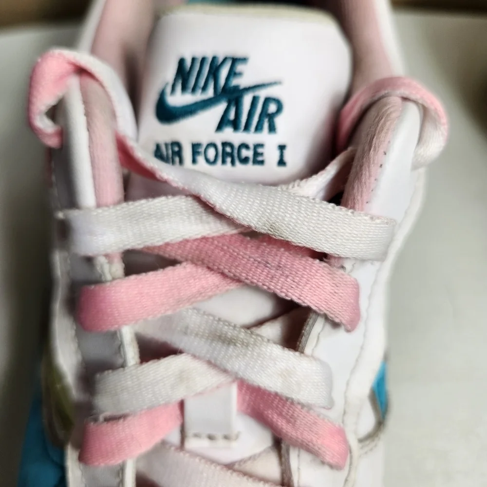 Nike Womens |11| AF1 PLT.AF.ORM White/Pastel/DZ5197-100